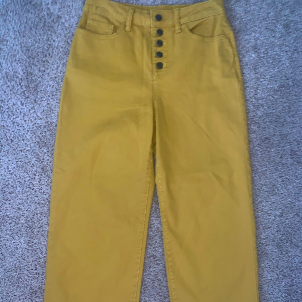Wide leg crop